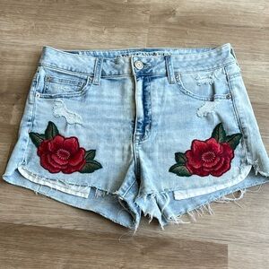 American Eagle (AE) High Rise Shortie Embroidered